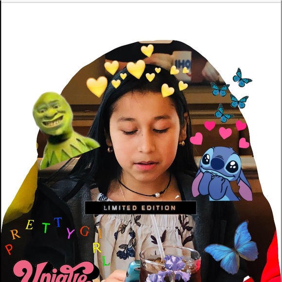 Meet your Posher, Britney - Picture 1 of 1